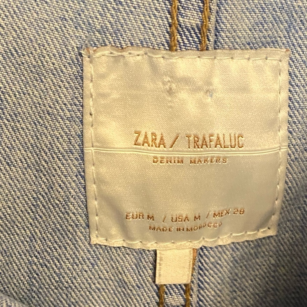 ZARA/Trafaluc Short Overalls Shortalls Denim Embroidered Medium Airplane - Picture 2 of 11